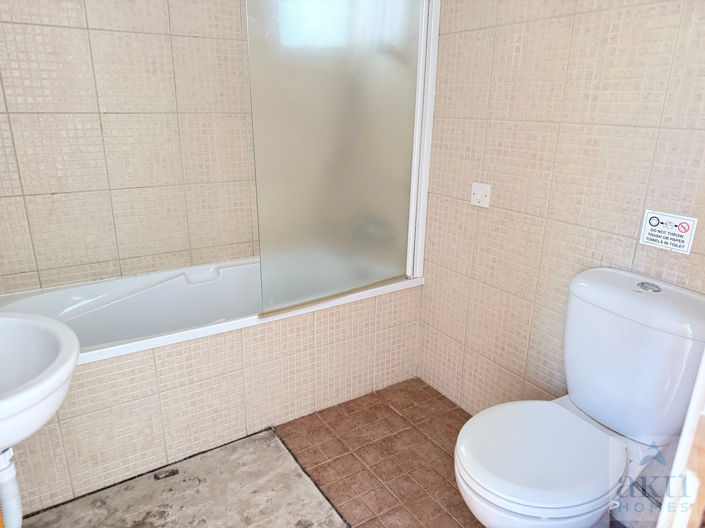 Image No.19-3 Bed Villa for sale