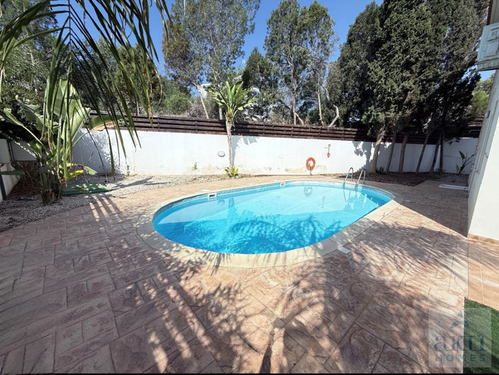 Image No.25-3 Bed Villa for sale