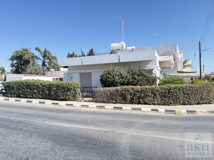 Image No.14-3 Bed Villa for sale