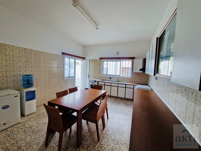 Image No.5-3 Bed Villa for sale