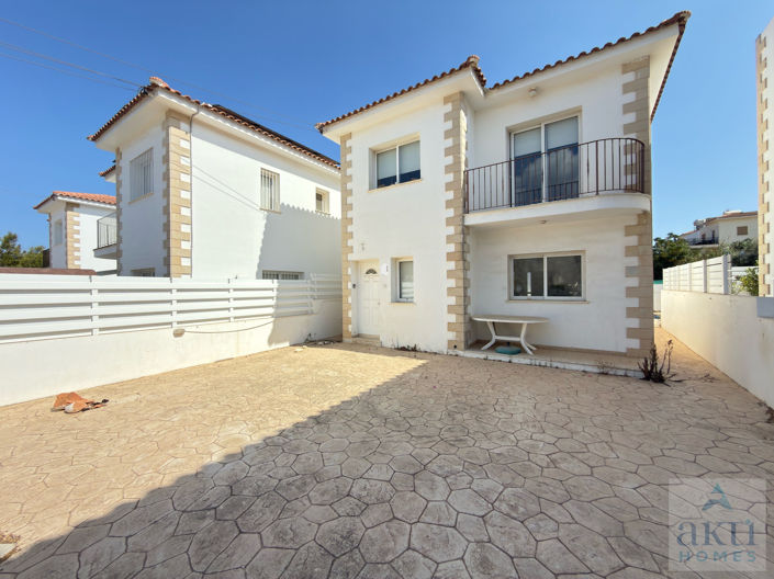 Image No.16-3 Bed Villa for sale