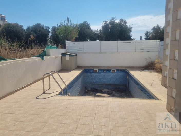 Image No.17-3 Bed Villa for sale