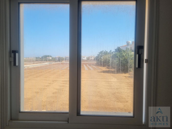 Image No.9-3 Bed Villa for sale