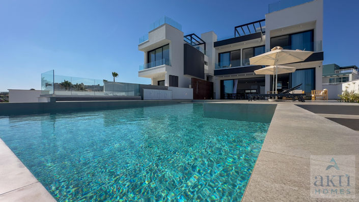 Image No.24-4 Bed Villa for sale