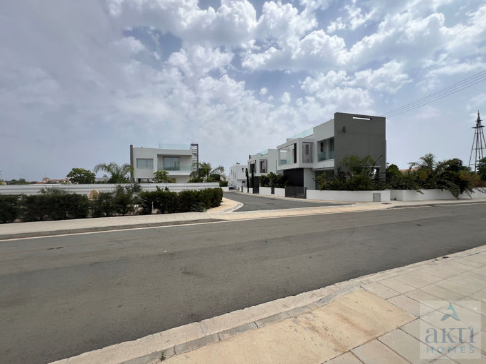 Image No.18-3 Bed Villa for sale