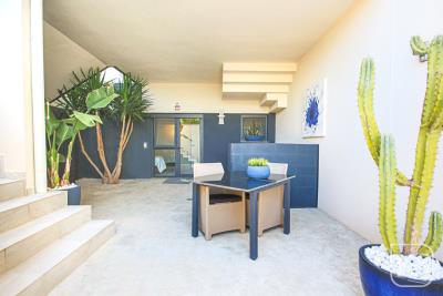 beautiful-modern-4-bedroom-villa-on-Hacienda-del-Alamo-10