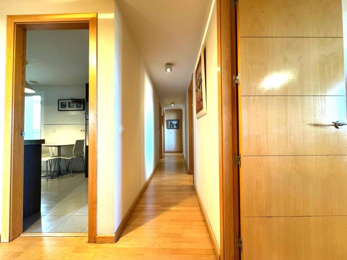 Image No.2-4 Bed Penthouse for sale