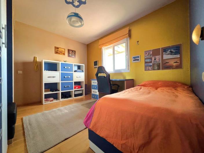 Image No.19-4 Bed Penthouse for sale