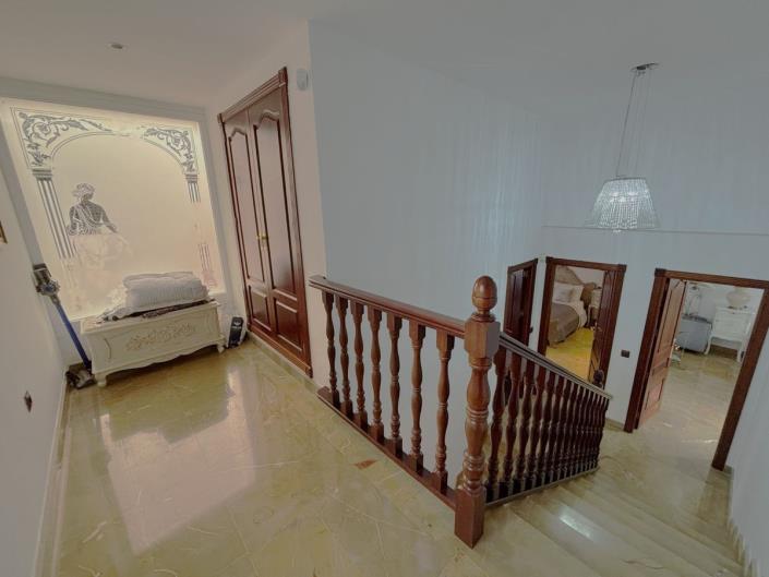 Image No.25-5 Bed House/Villa for sale