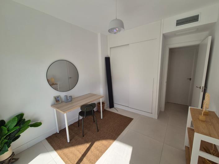 Image No.16-2 Bed Apartment for sale