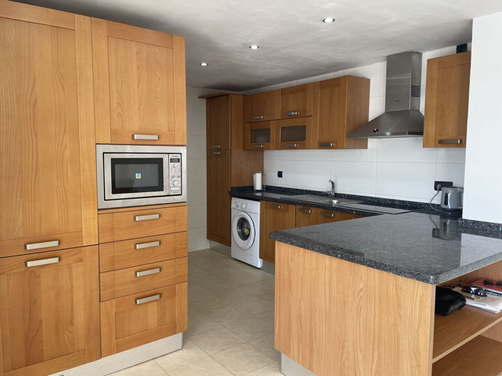 Image No.8-2 Bed Apartment for sale