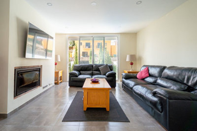 3-e898b2bb2a2fdfd06d2c39894dce8316