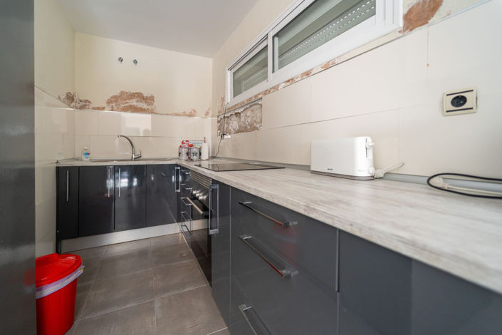 Image No.35-2 Bed Villa for sale