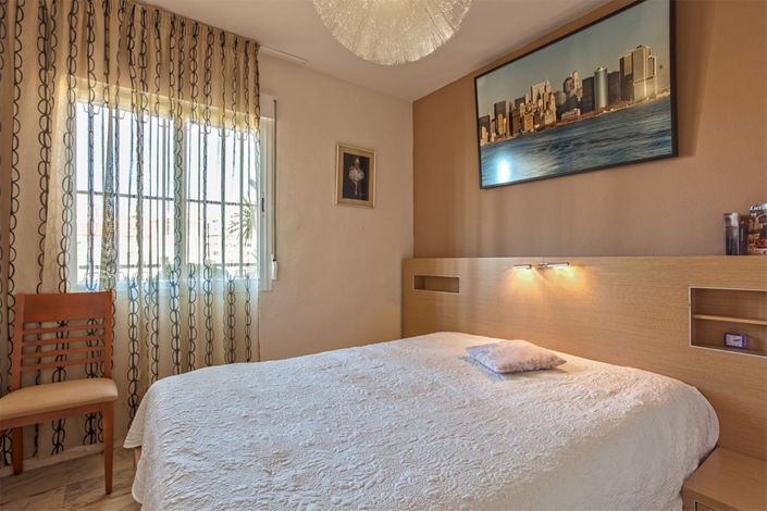 Image No.14-3 Bed Apartment for sale