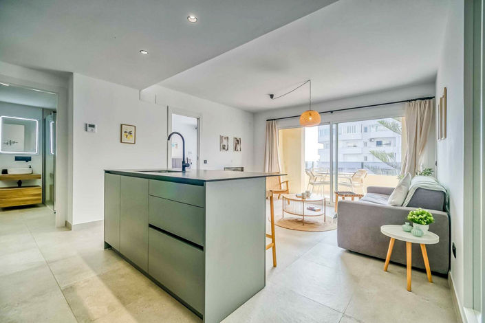 Image No.11-2 Bed Apartment for sale