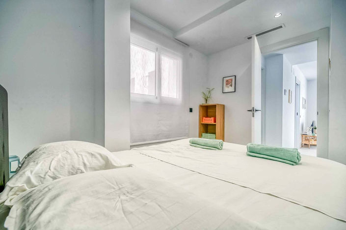 Image No.23-2 Bed Apartment for sale