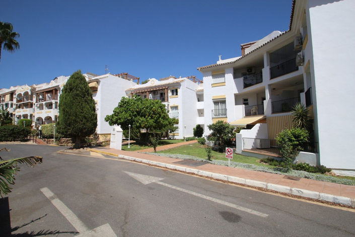 Image No.21-2 Bed Apartment for sale