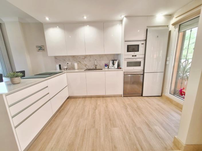 Image No.30-2 Bed Duplex for sale