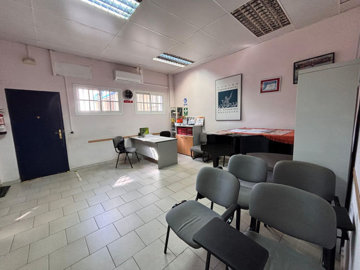 2-5bd7b9d04b45e33852eaf0ec6670150d