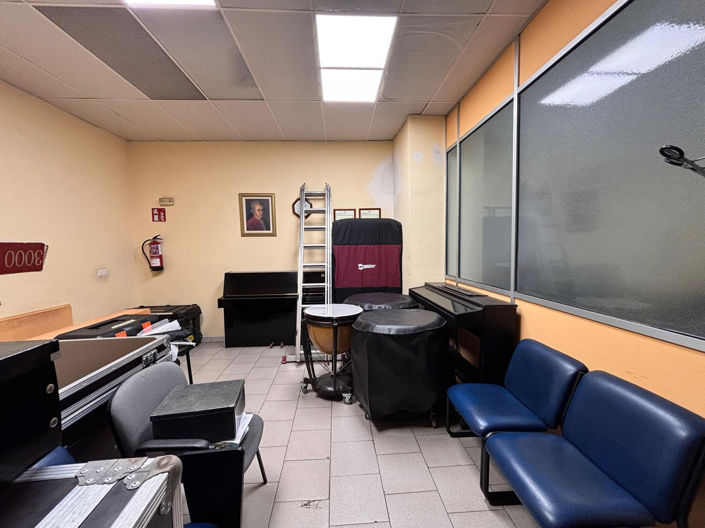 Image No.8-3 Bed Apartment for sale