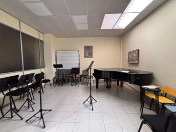 9-467d0cee5b725f3ef65f102a0c2e69c0