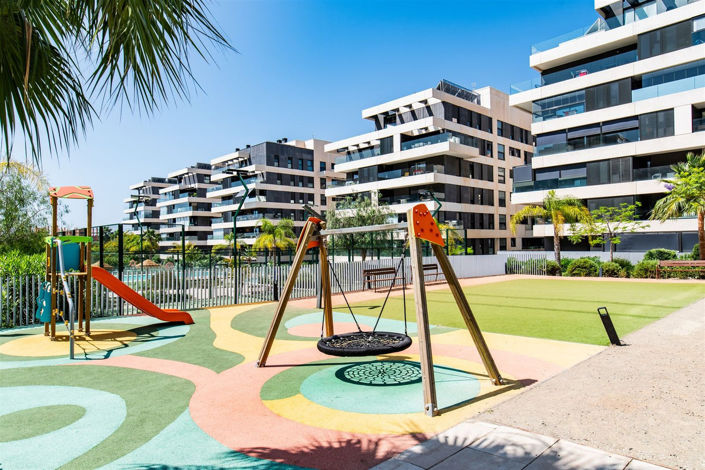 Image No.22-3 Bed Apartment for sale