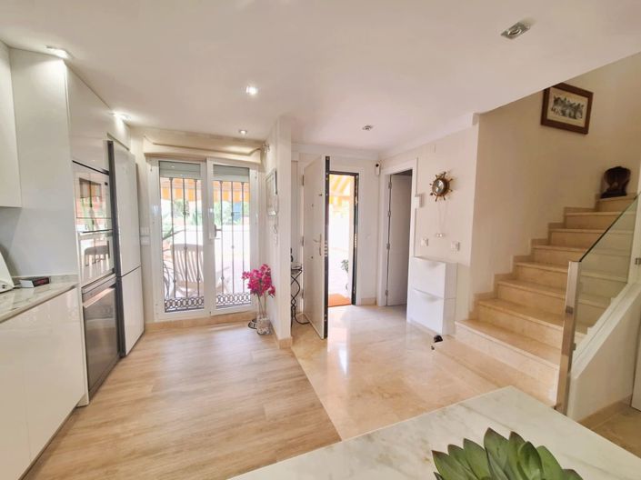 Image No.25-2 Bed Duplex for sale