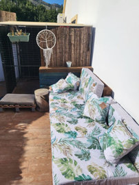 10-bb915d1cb19341576dcdc994b81ab9c5