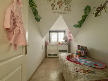 9-467d0cee5b725f3ef65f102a0c2e69c0