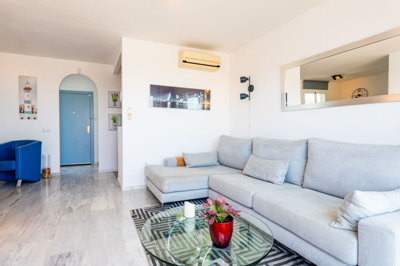 9-467d0cee5b725f3ef65f102a0c2e69c0