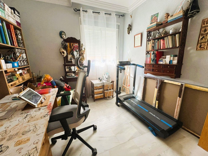 Image No.27-3 Bed Apartment for sale