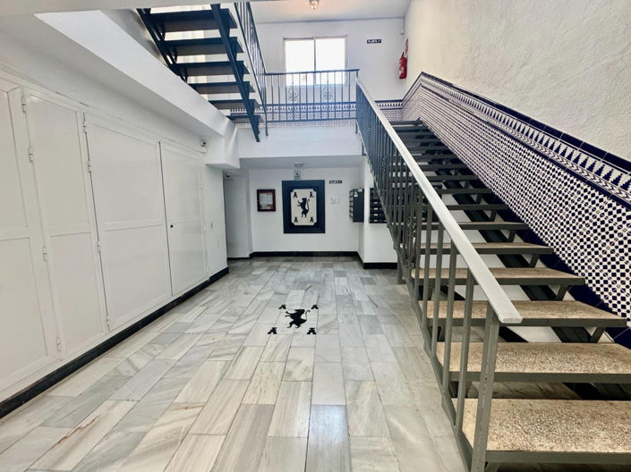 Image No.29-2 Bed Apartment for sale