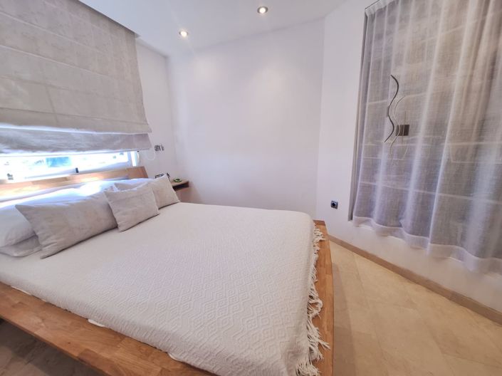 Image No.19-2 Bed Apartment for sale