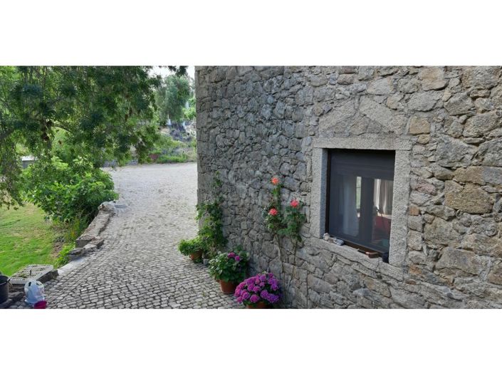 Image No.47-5 Bed House for sale