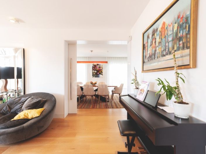 Image No.3-3 Bed Apartment for sale