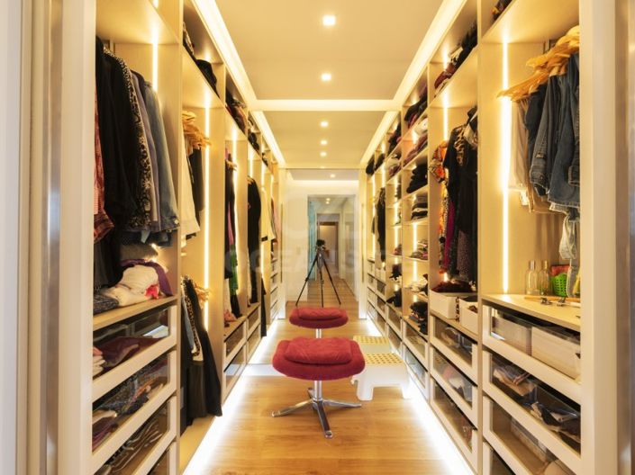 Image No.31-3 Bed Apartment for sale