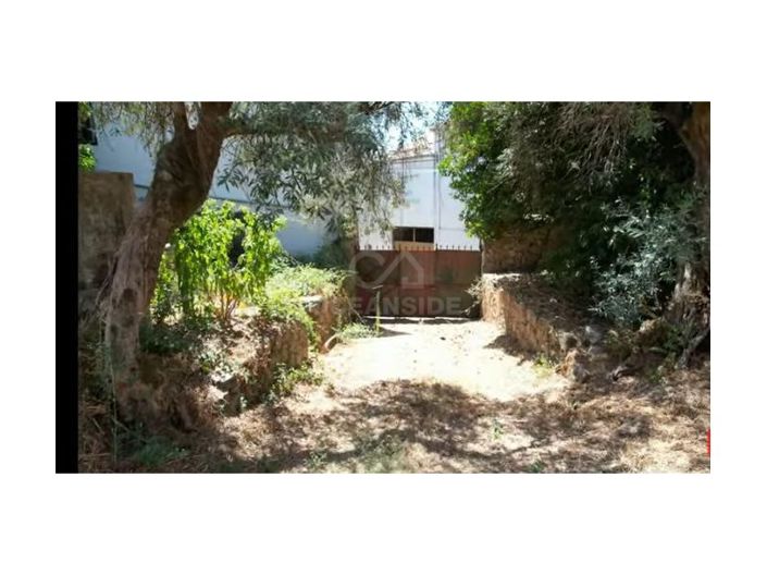 Image No.36-10 Bed House for sale