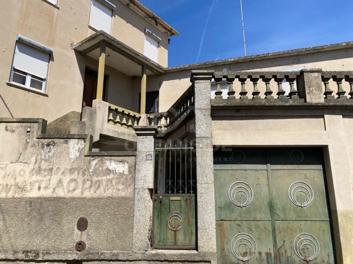 Image No.9-10 Bed House for sale