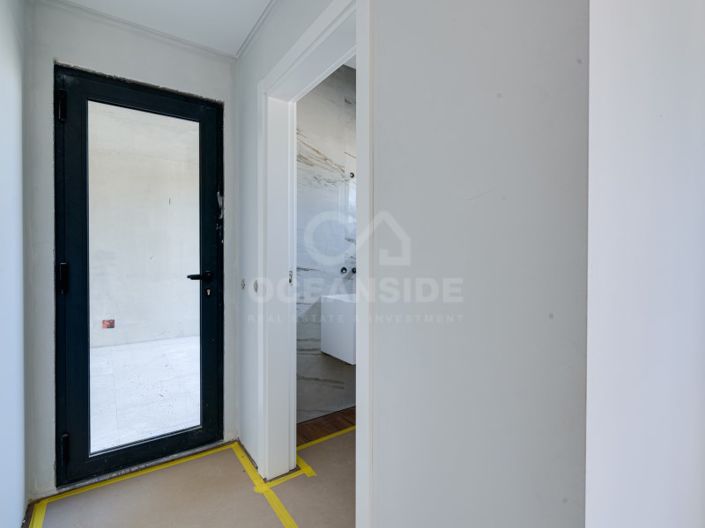 Image No.5-4 Bed House for sale