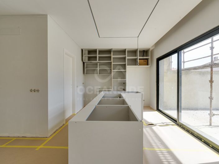 Image No.9-4 Bed House for sale