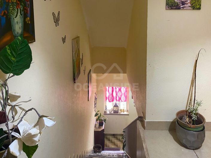 Image No.25-3 Bed House for sale