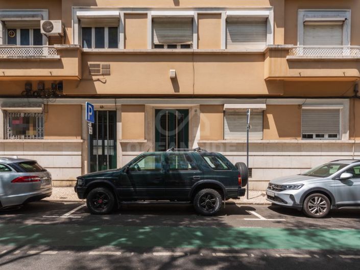 Image No.1-5 Bed Apartment for sale
