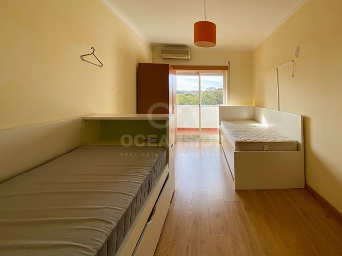 Image No.20-2 Bed Apartment for sale