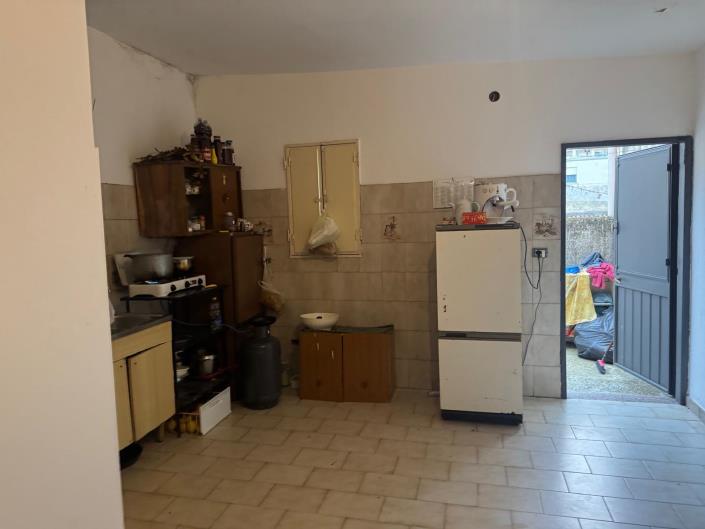 Image No.20-4 Bed Townhouse for sale