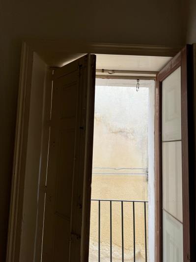 Image No.16-2 Bed Townhouse for sale