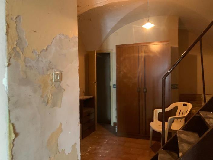 Image No.27-4 Bed Townhouse for sale