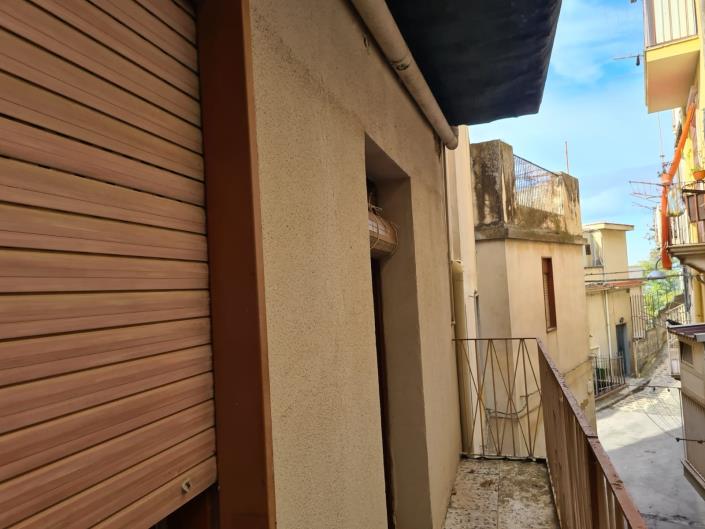 Image No.9-3 Bed Townhouse for sale