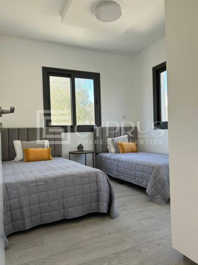 Image No.17-3 Bed Villa / Detached for sale