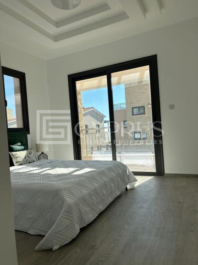 Image No.18-3 Bed Villa / Detached for sale