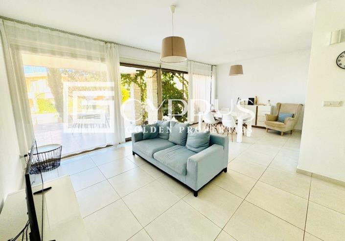 Image No.8-3 Bed Semi-Detached for sale